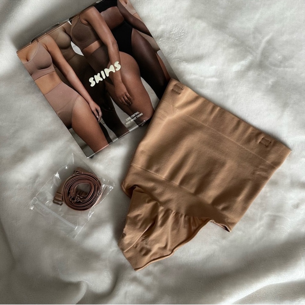 BRAND NEW! SKIMS Core Control Thong Shapewear
